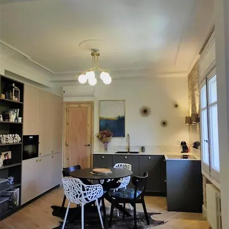 Estiloso Estudio En Gran Via, Vistas Al Huerva Apartman *