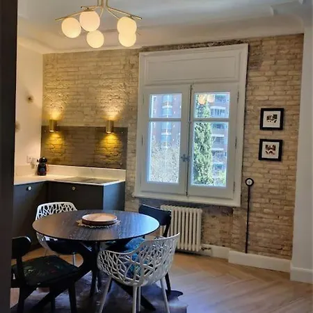 Apartman Estiloso Estudio En Gran Via, Vistas Al Huerva *