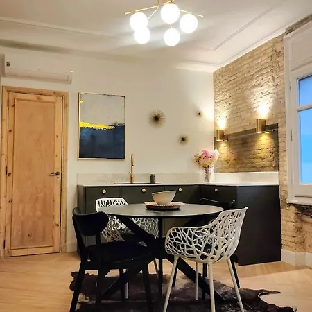 Estiloso Estudio En Gran Via, Vistas Al Huerva * Zaragoza