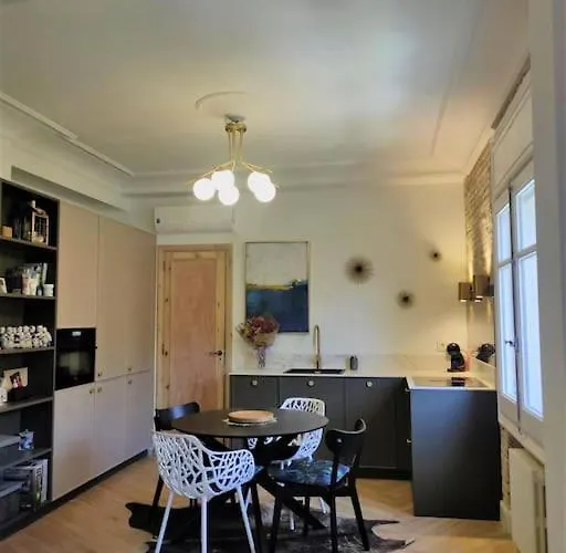 Estiloso Estudio En Gran Via, Vistas Al Huerva Апартаменты *