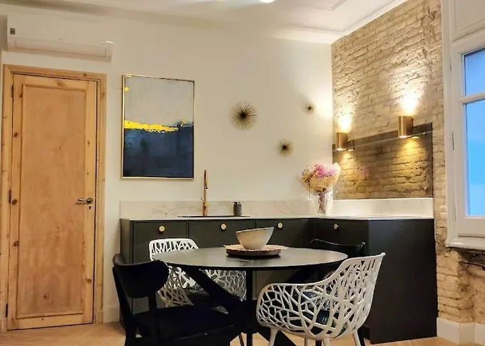 Estiloso Estudio En Gran Via, Vistas Al Huerva * Сарагоса